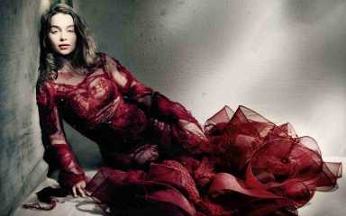 Emilia clarke hot in red dress hd wallpaper